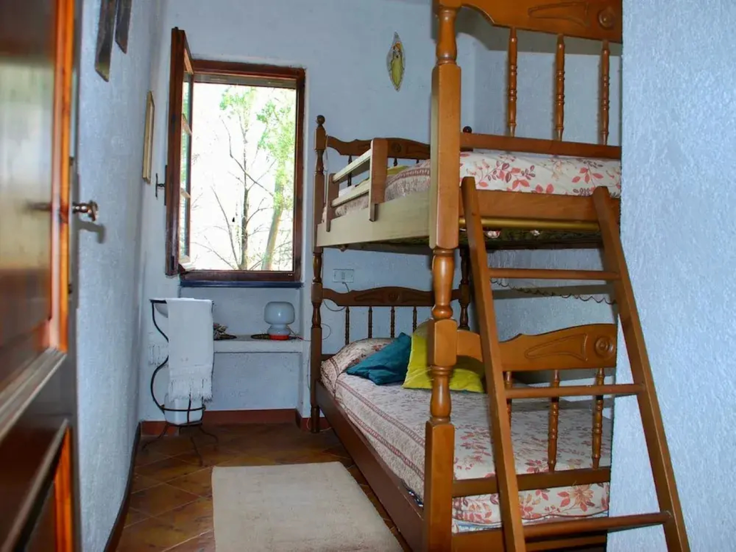 Rustic Home in the Countryside for a Holiday Full of Relaxation and Privacy