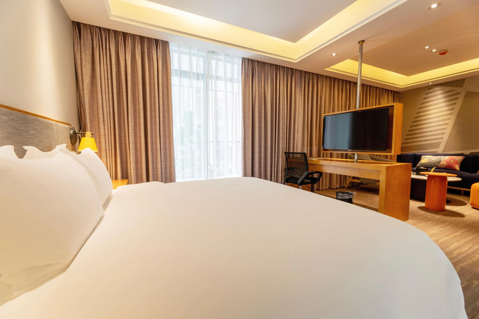 Holiday Inn Express Daocheng Yading