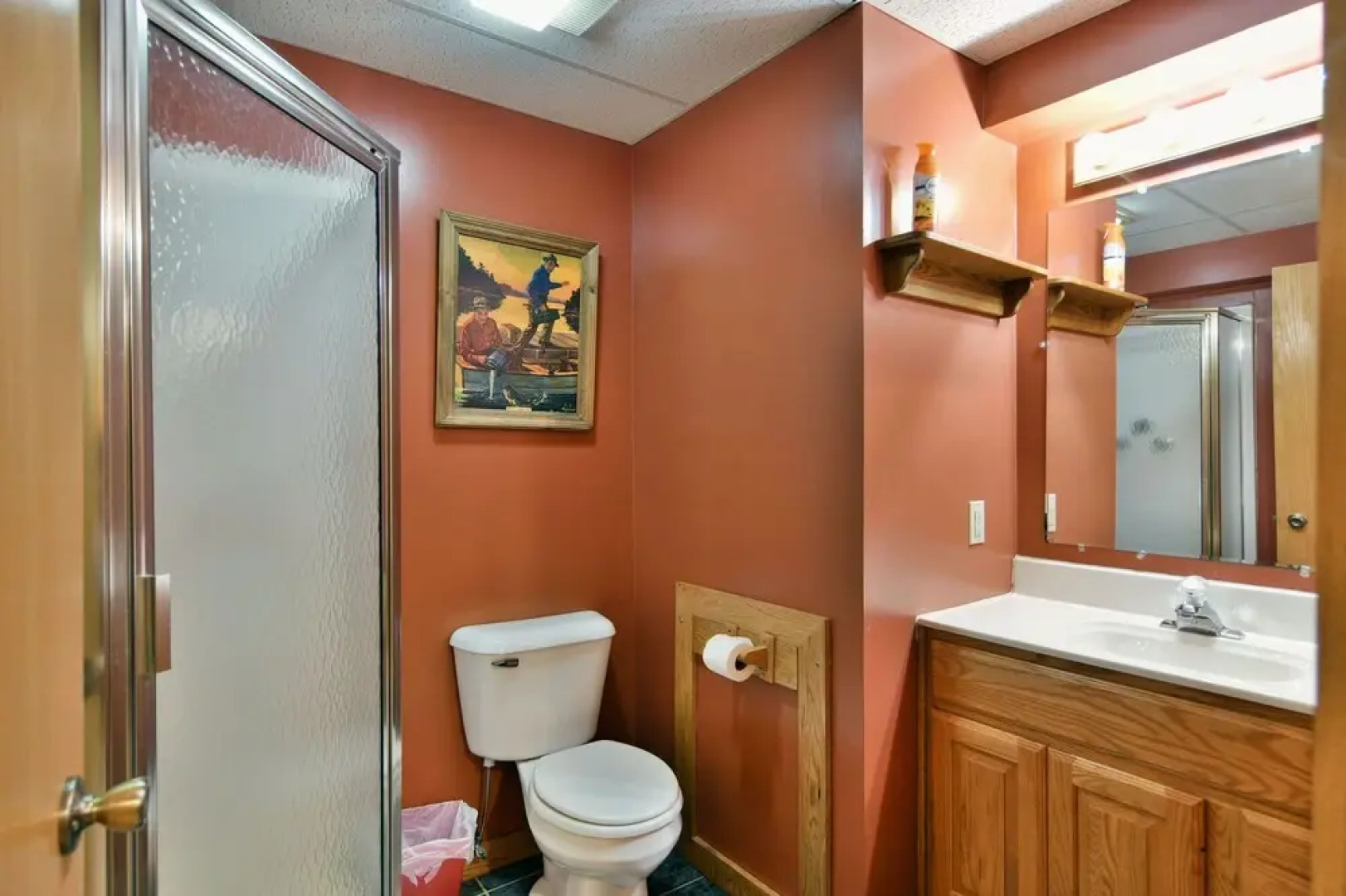 Cheif Lake Lodge 4 Bedroom Home by RedAwning