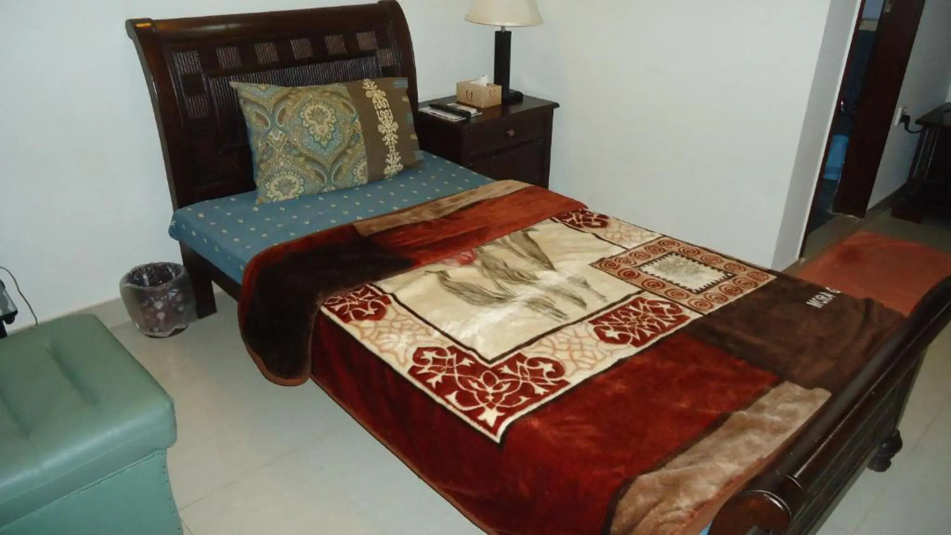 Midway Hotel & Restaurant