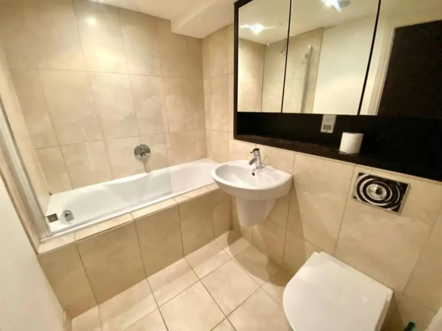 Comfy 1-bed Apartment in Huddersfield