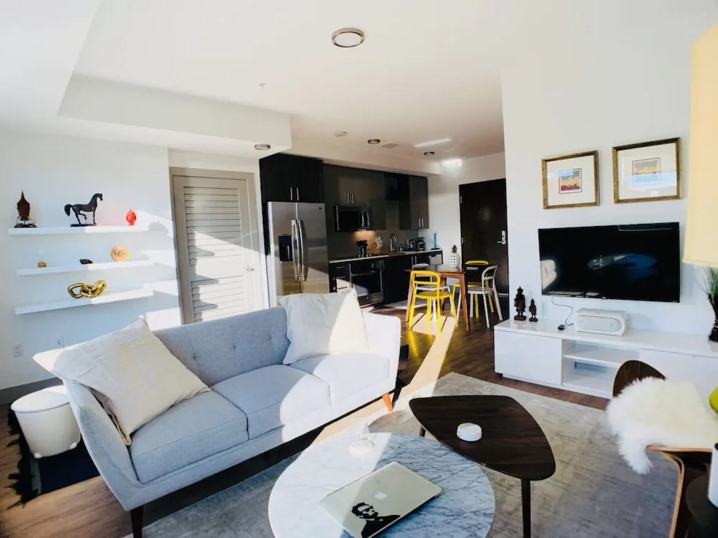 Top Floor with Amazing Views