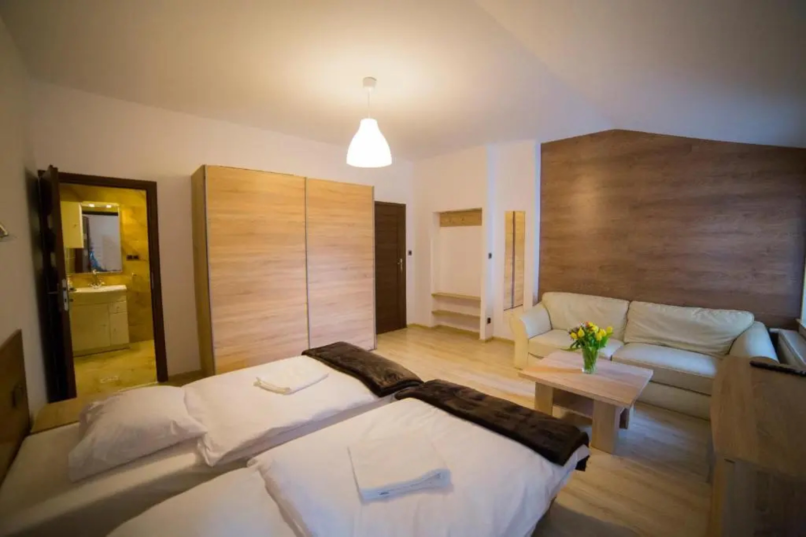 Opera Hostel