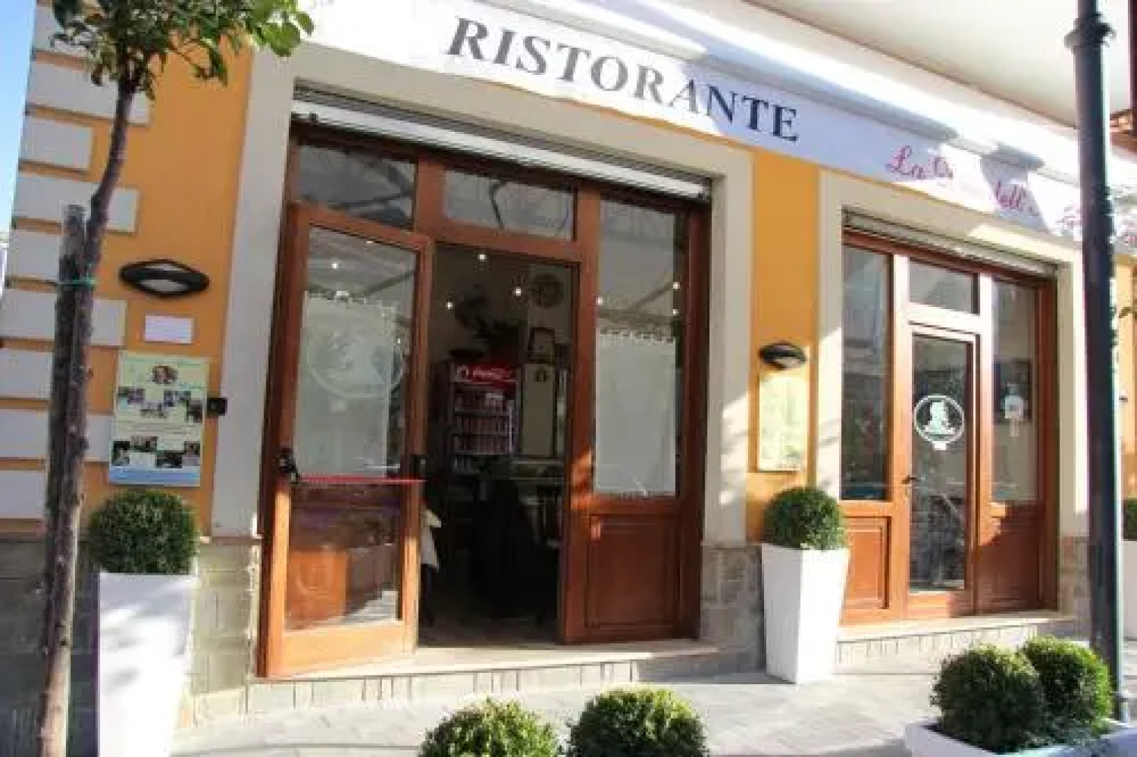 La Dea DellAbbondanza