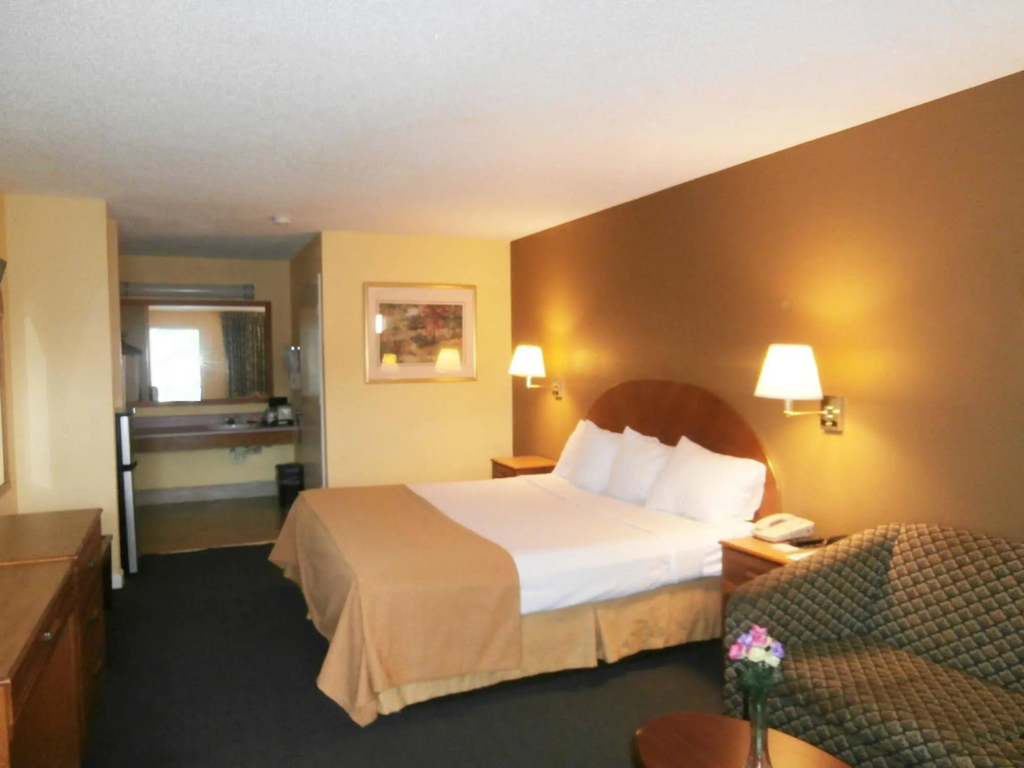 Loyalty Inn Hawkinsville