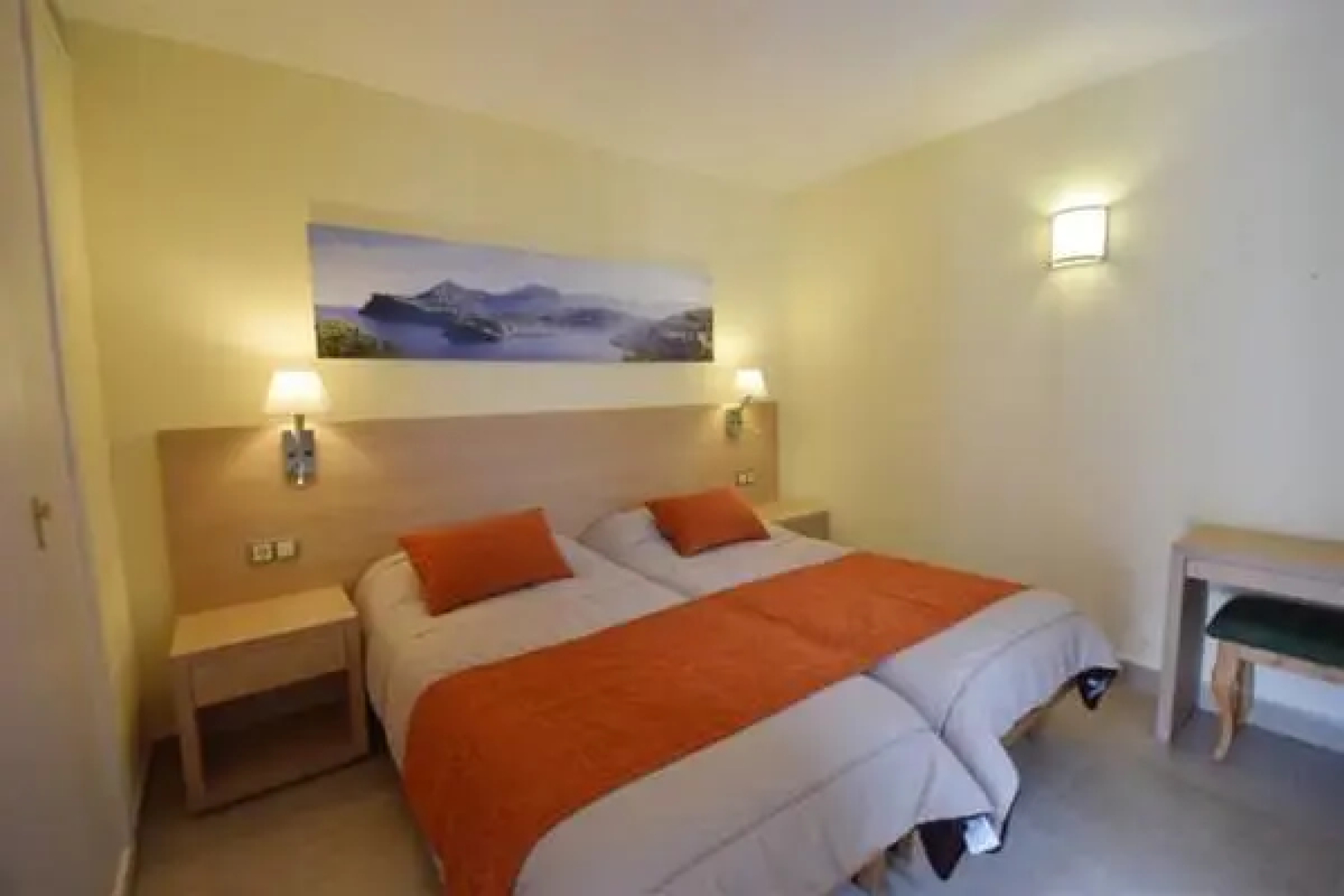 Apartamentos Ferrera Pins