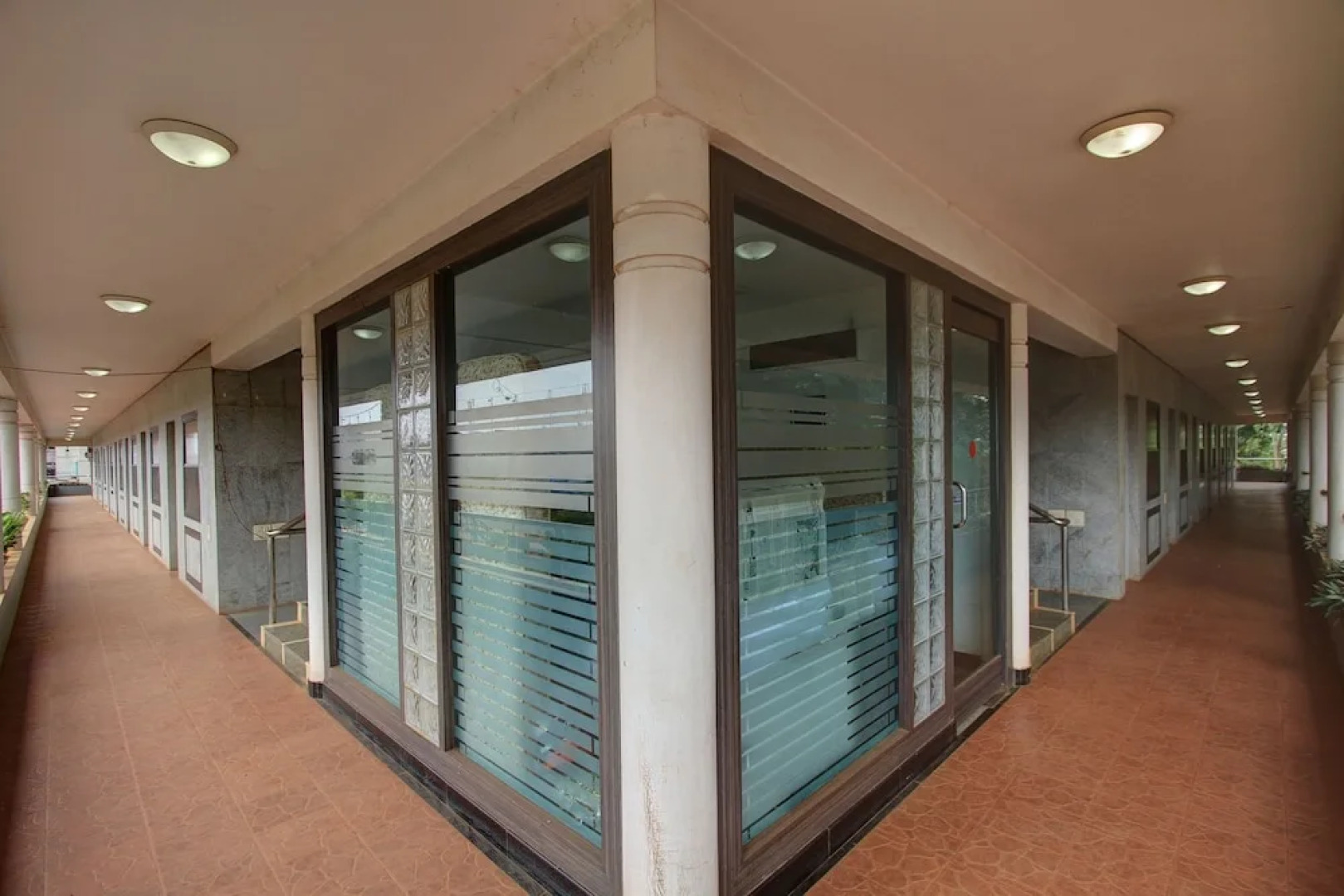 OYO 22528 Hotel Travel Inn