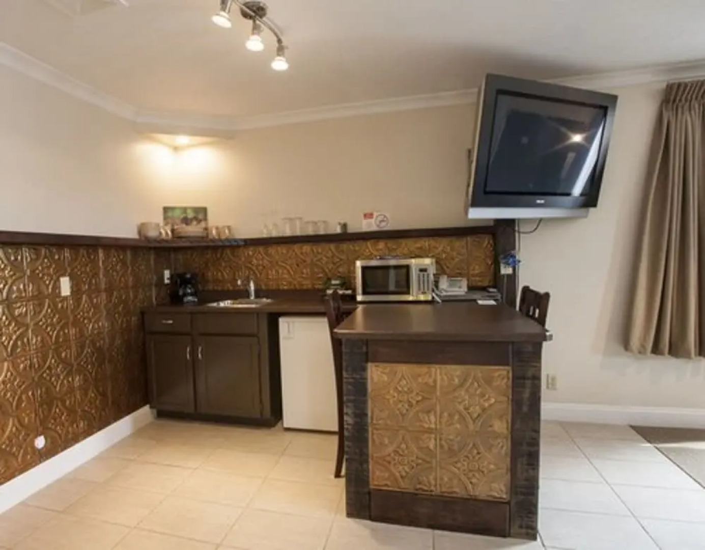 Nature's Inn Red Lake