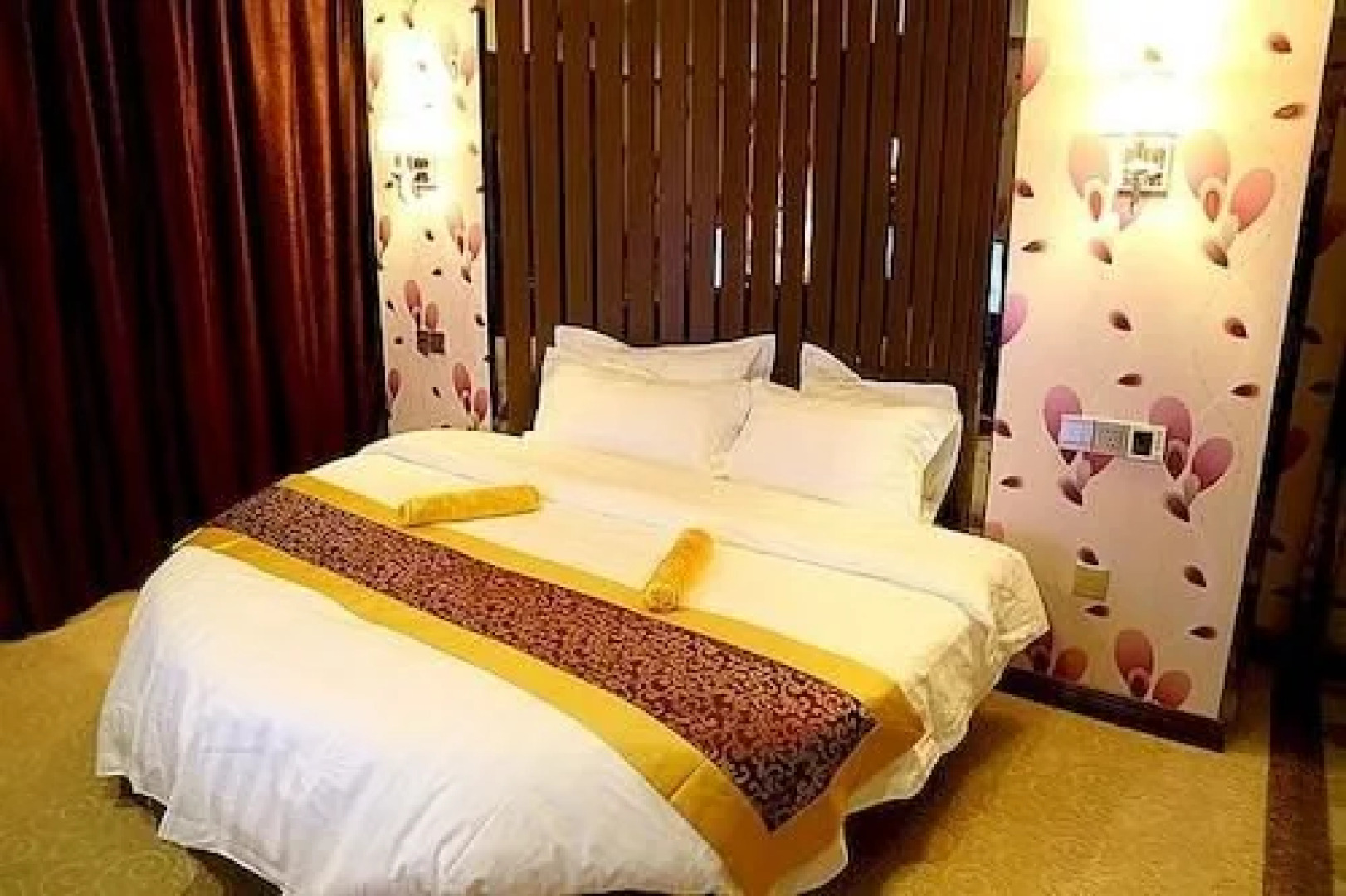 Nanlin Holiday Hotel