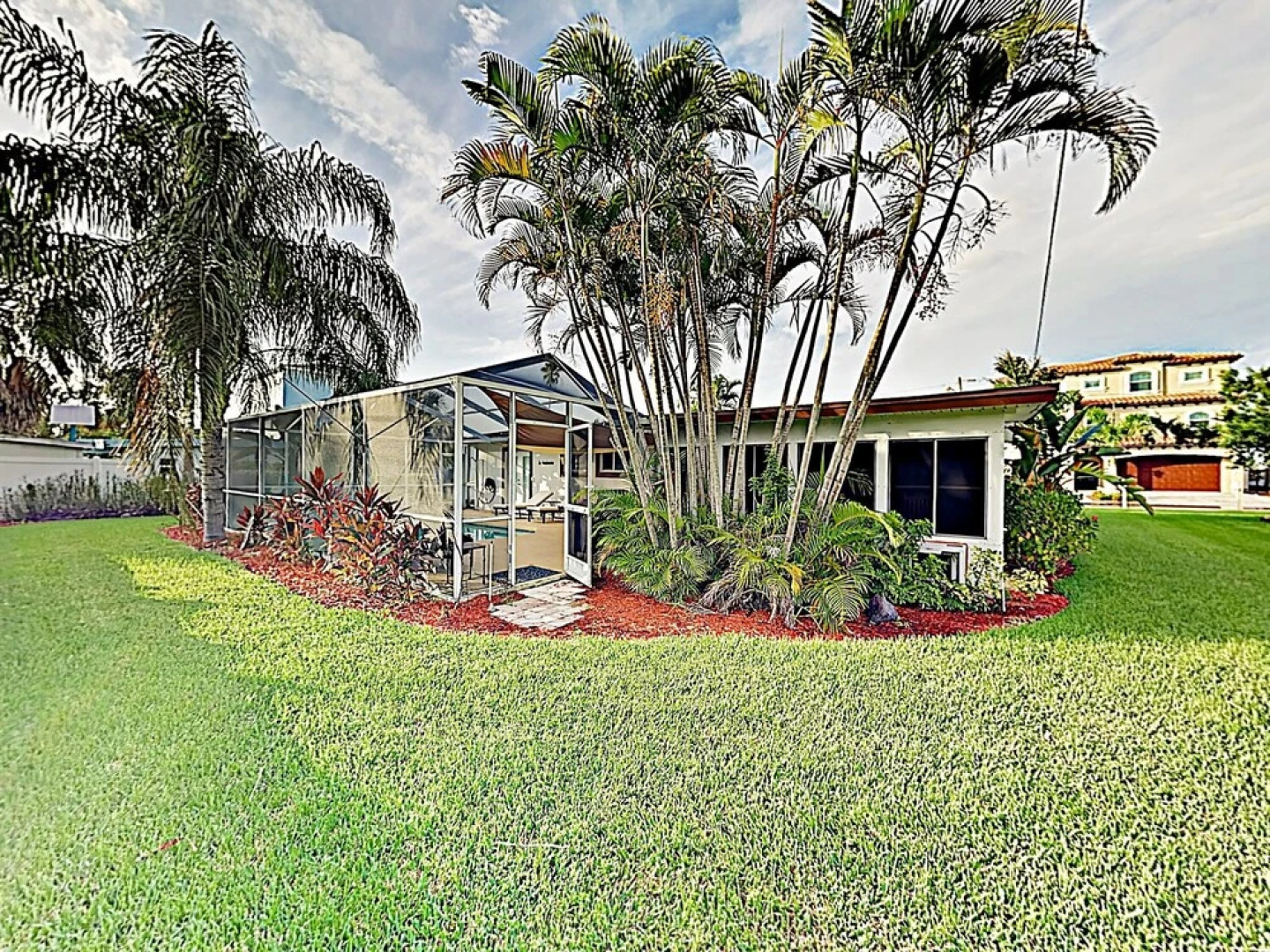 New Listing! Charming Getaway W/ Screened Pool 2 Bedroom Home