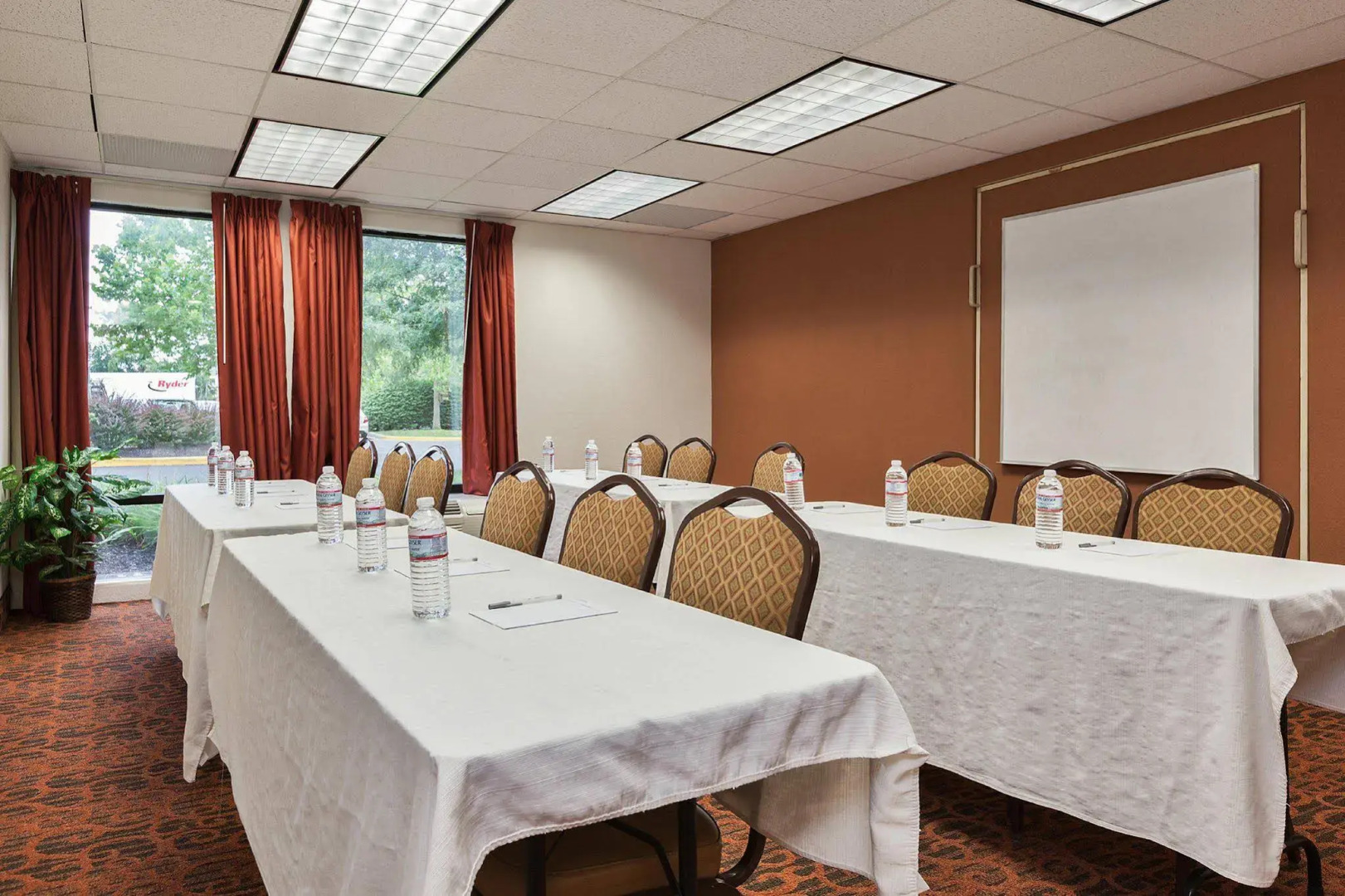 Comfort Inn & Suites Mt. Holly - Westampton