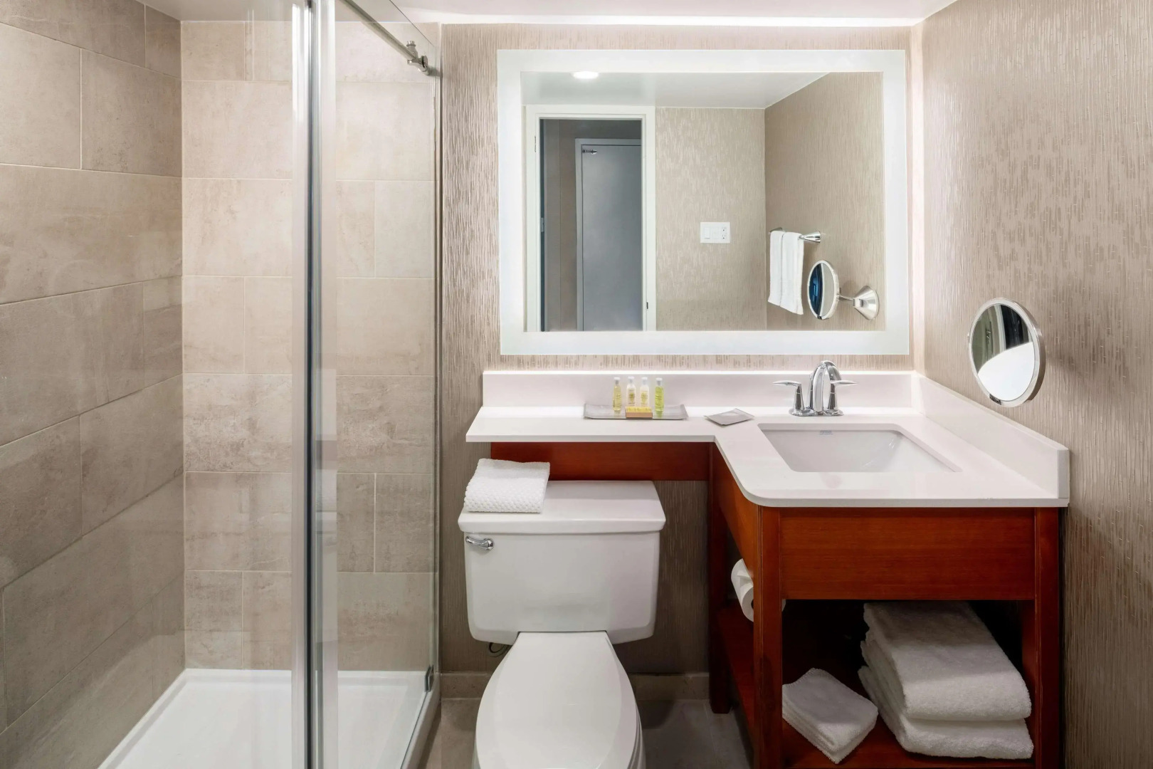 DoubleTree by Hilton Ann Arbor North