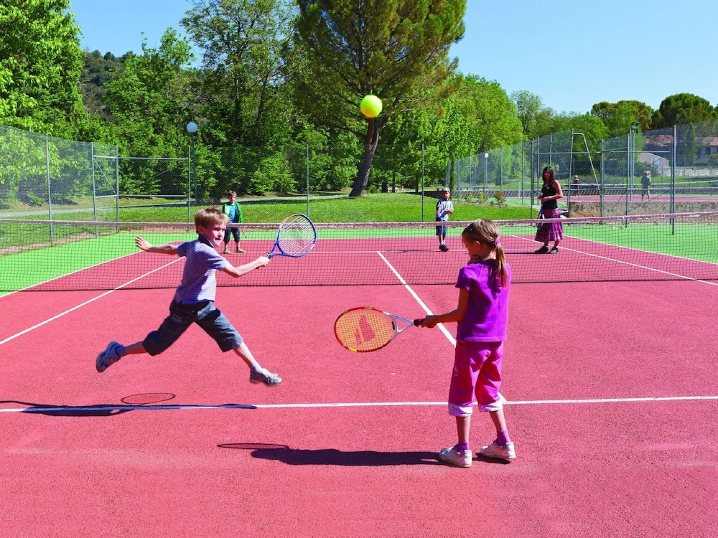 Well-kept Apartment in the Lubéron Near a spa Resort