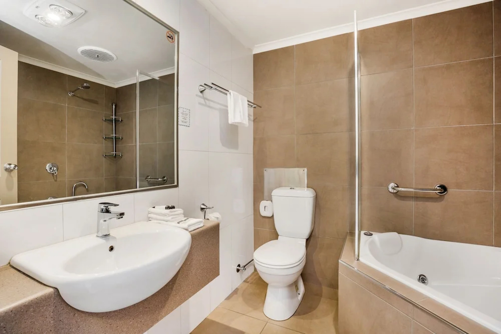 National Hotel Complex