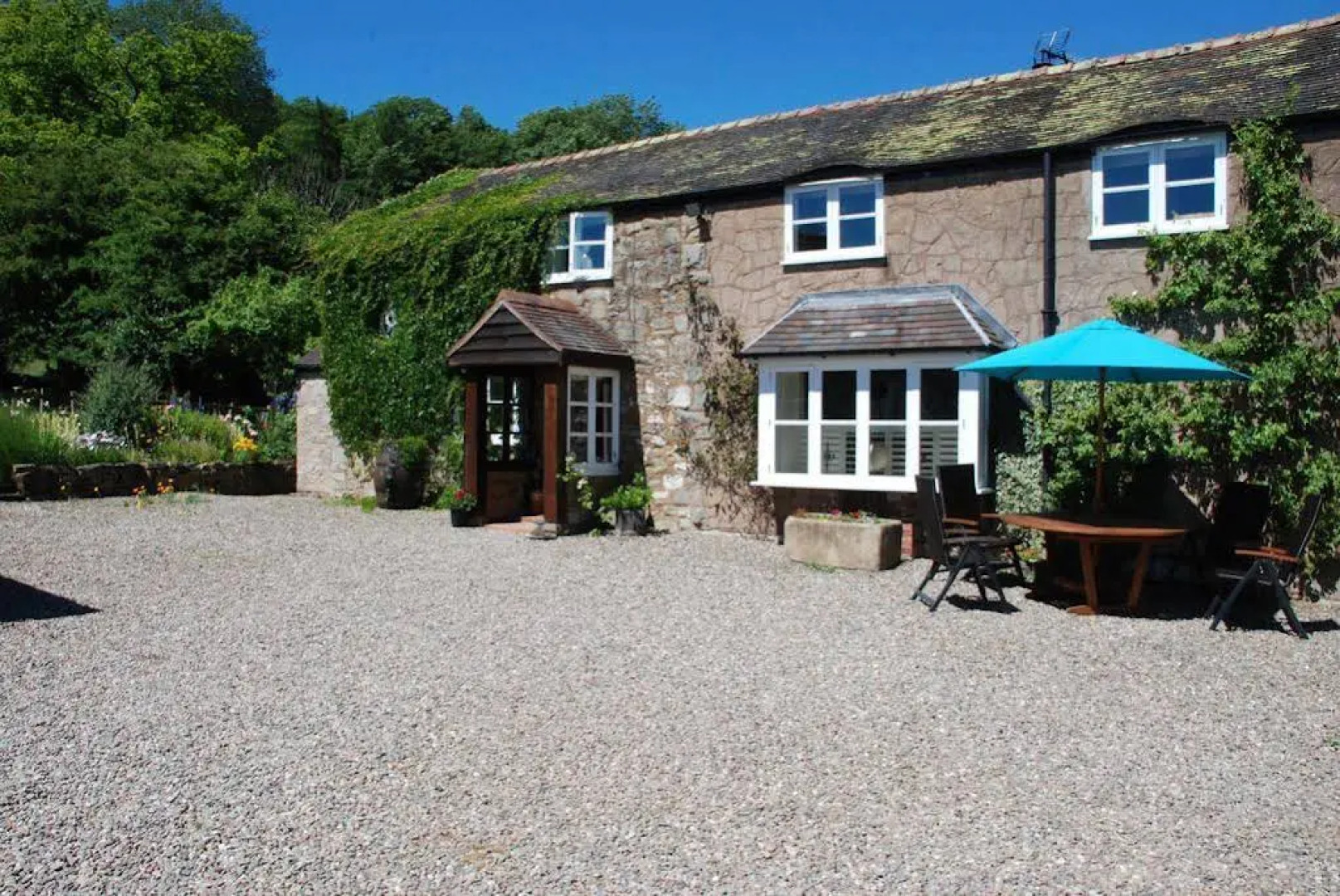 Wood Cottage Bed And Breakfast