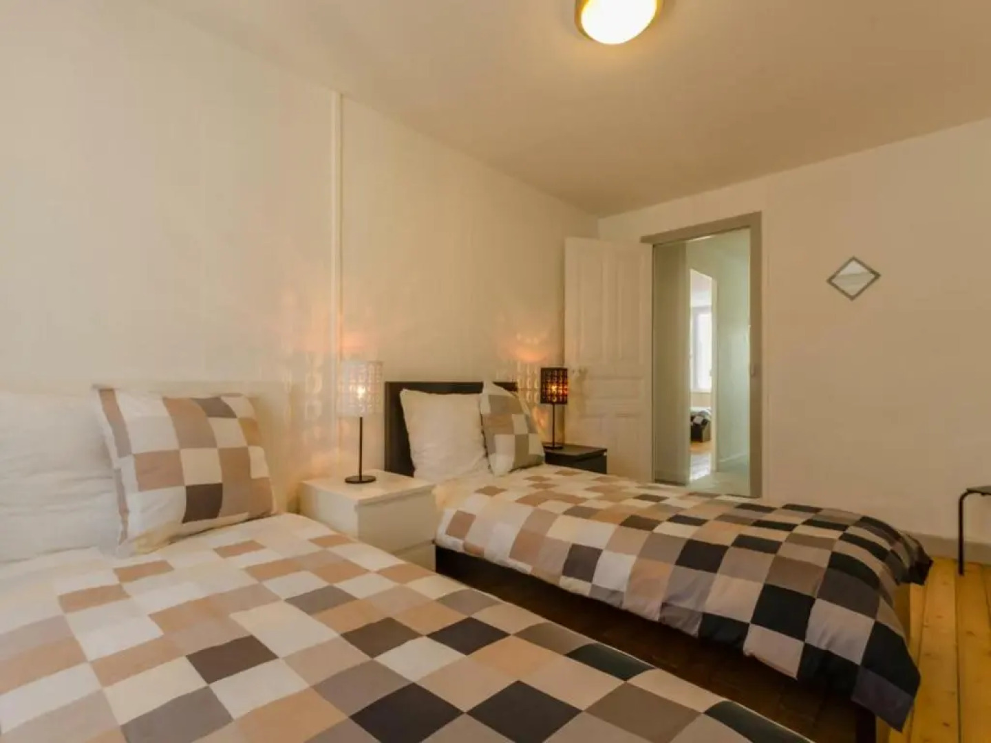 Appartement Romilly-sur-Seine, 4 pièces, 6 personnes - FR-1-543-195