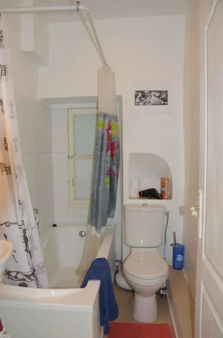 Private Room 1 Old Town Beach Parking