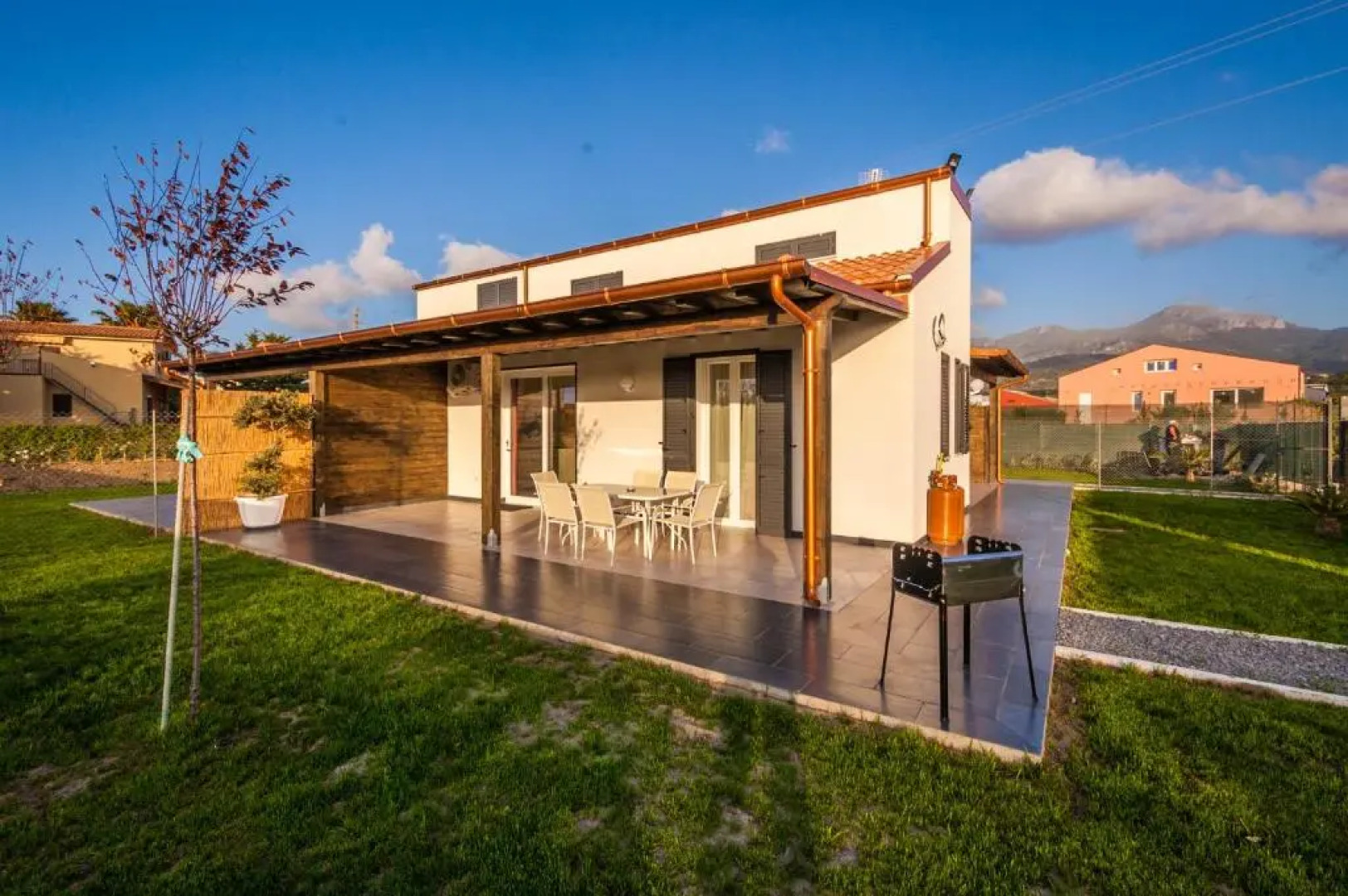 Villa Barbara...A 100 Passi Dal Mare!!!!