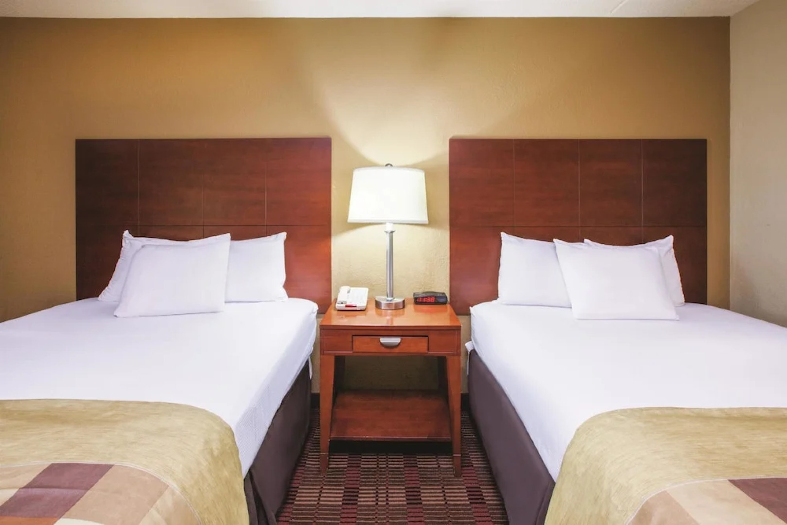 La Quinta Inn & Suites Canton