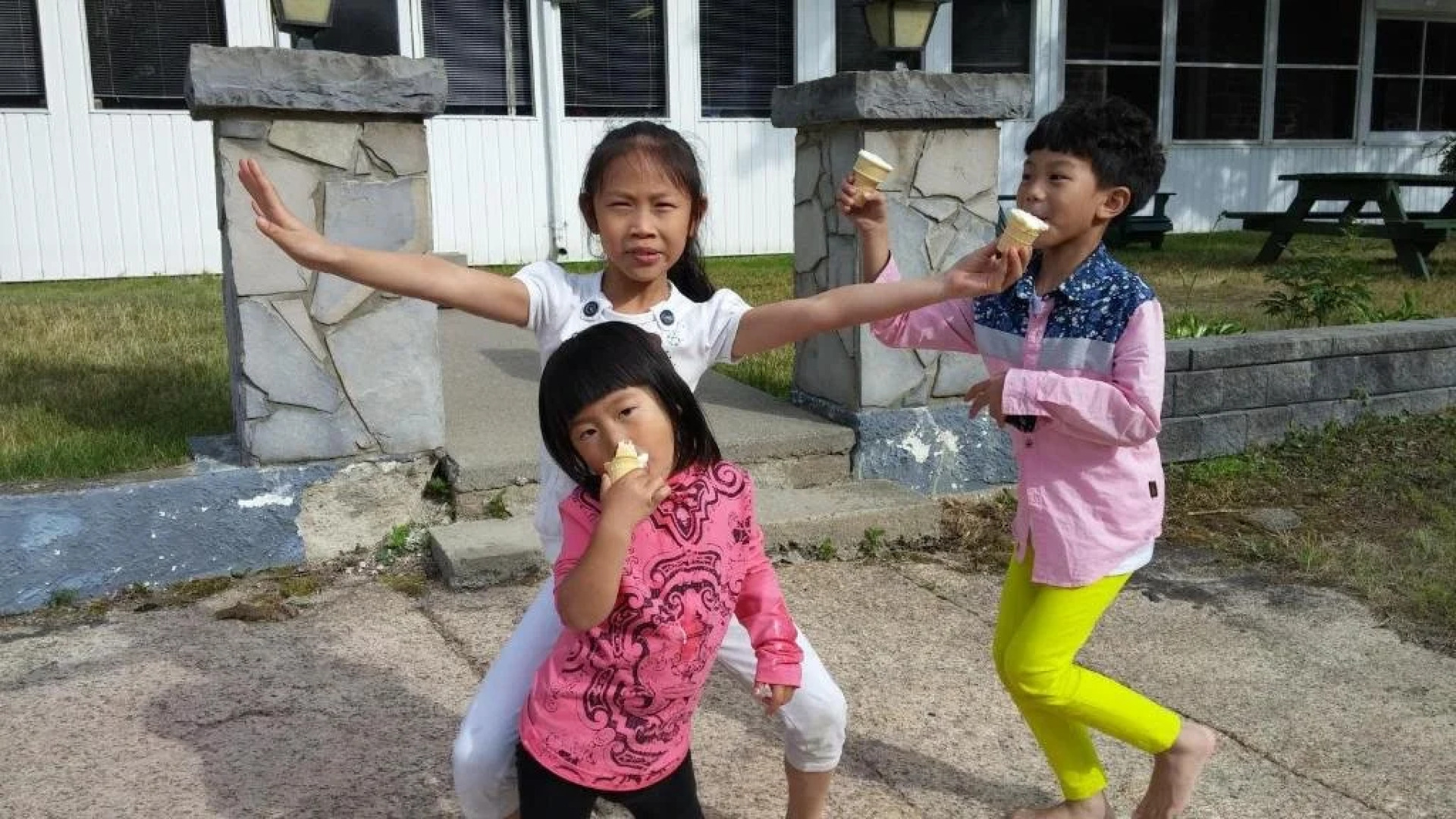 Holiday Country Manor