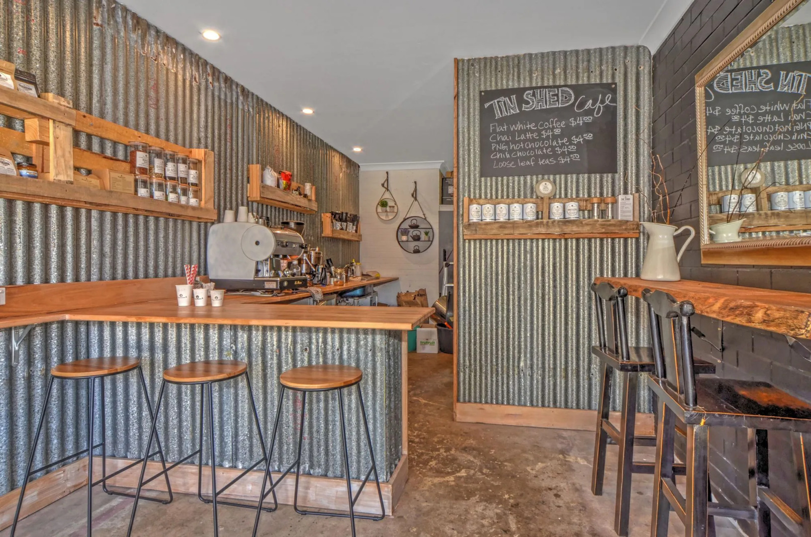 Pleasant Way River Lodge