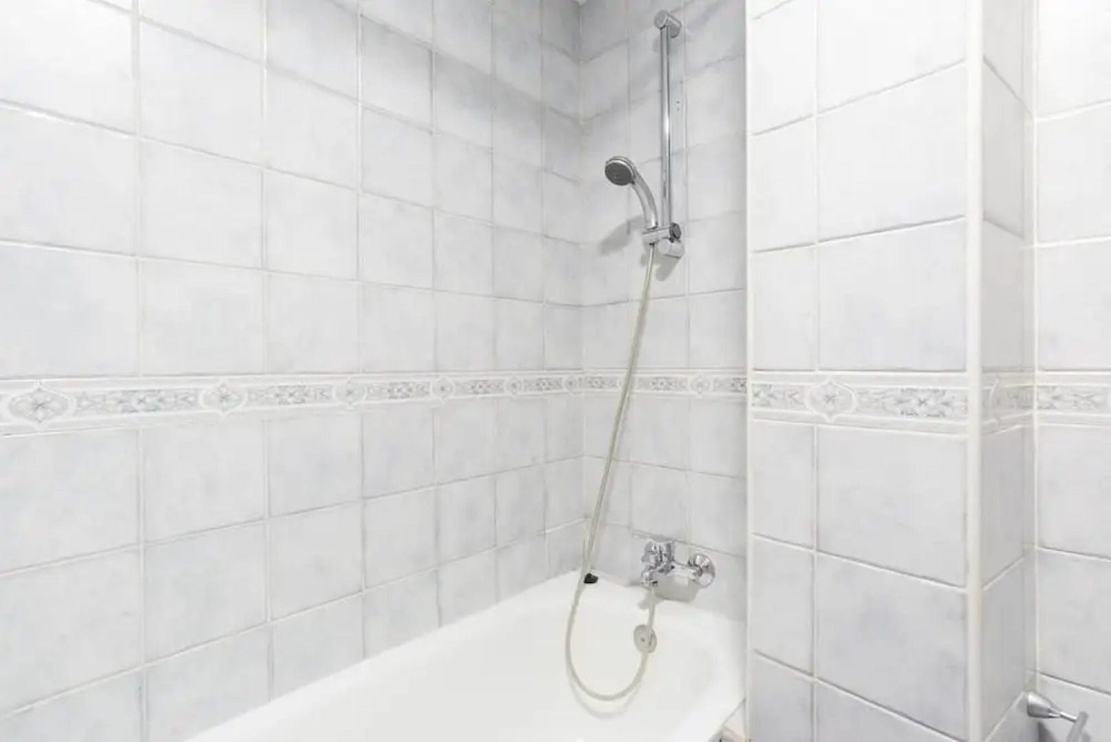 Malagasuite Lovely And Comfy