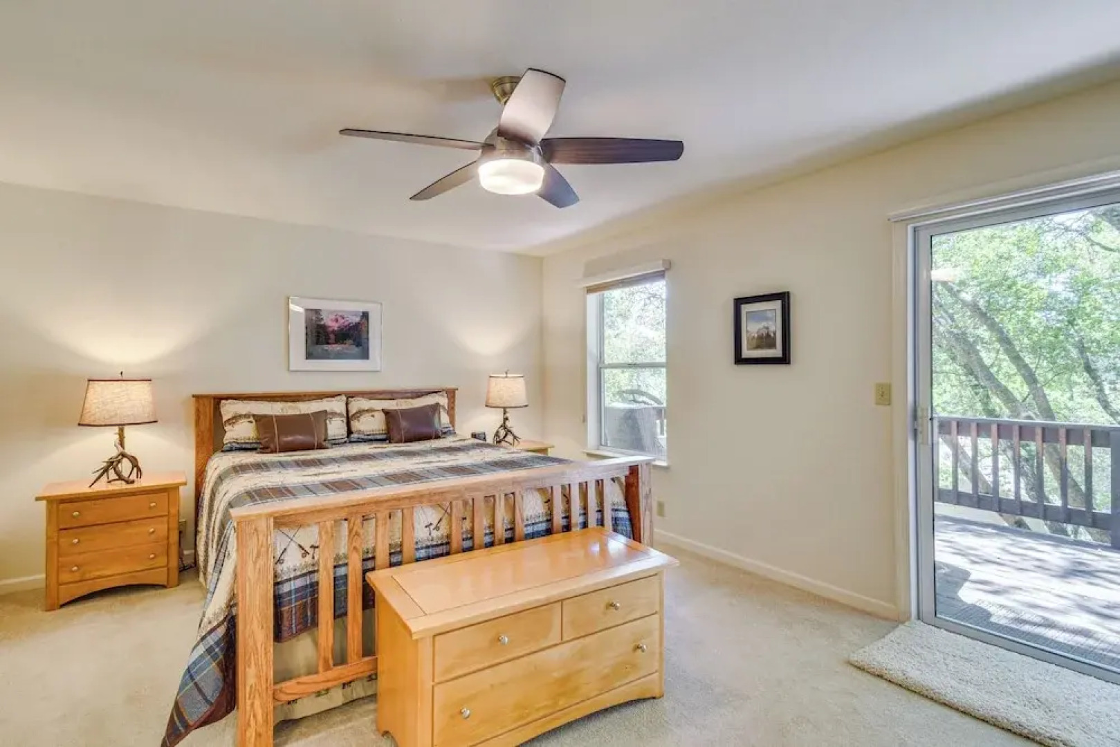 Yosemite Home Base: Community Perks + Lake Access!