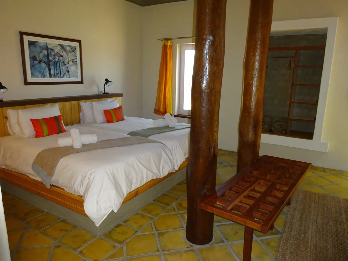 Desert Breeze Lodge