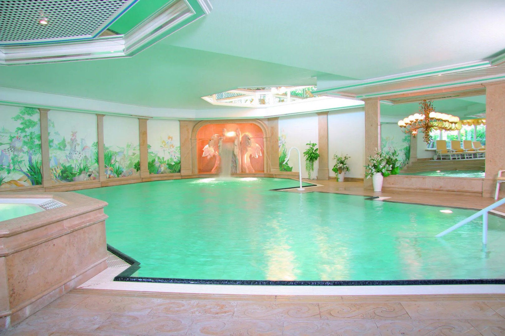 Romantik Berghotel Astenkrone