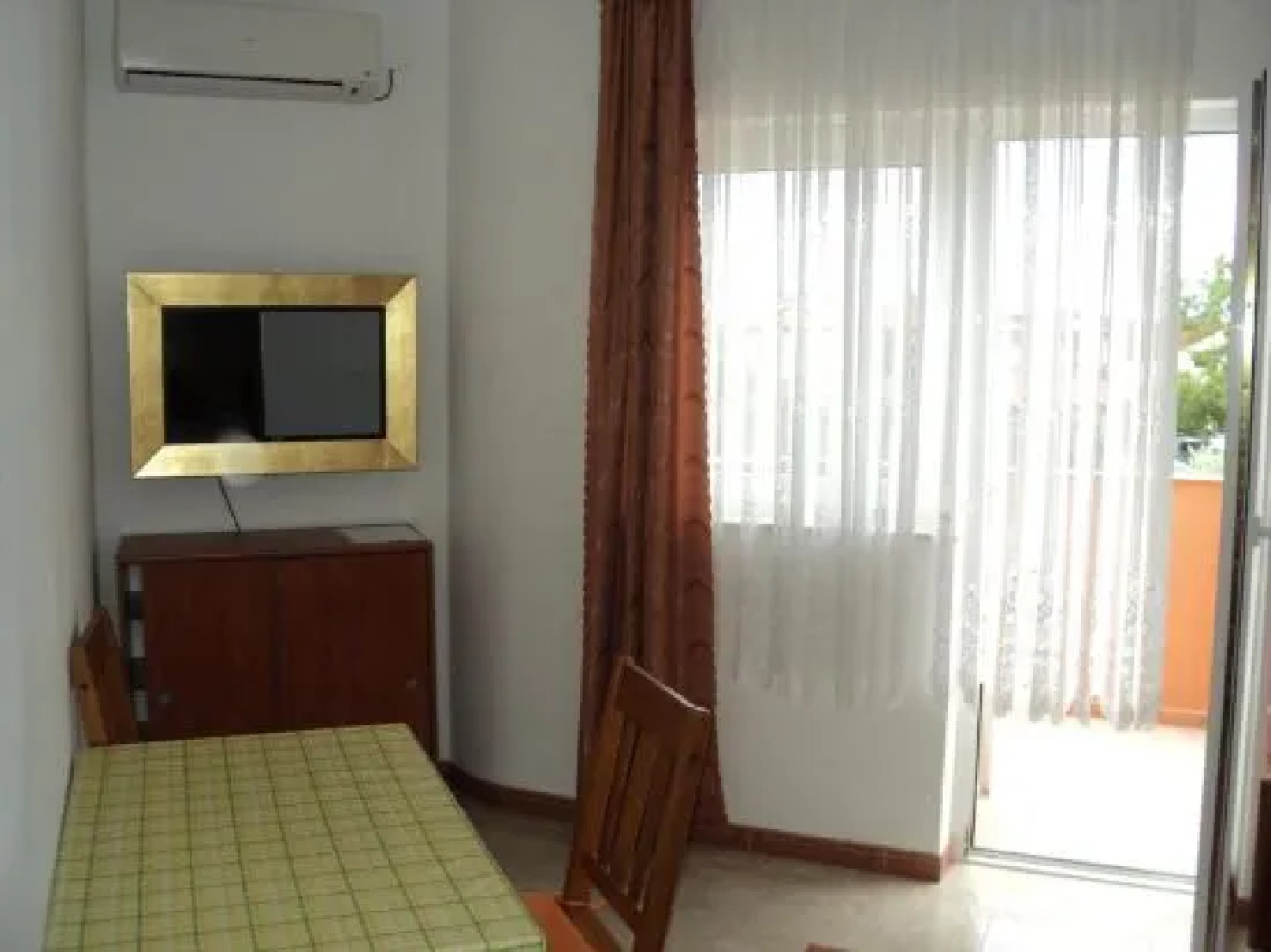 Apartments Dugonjić