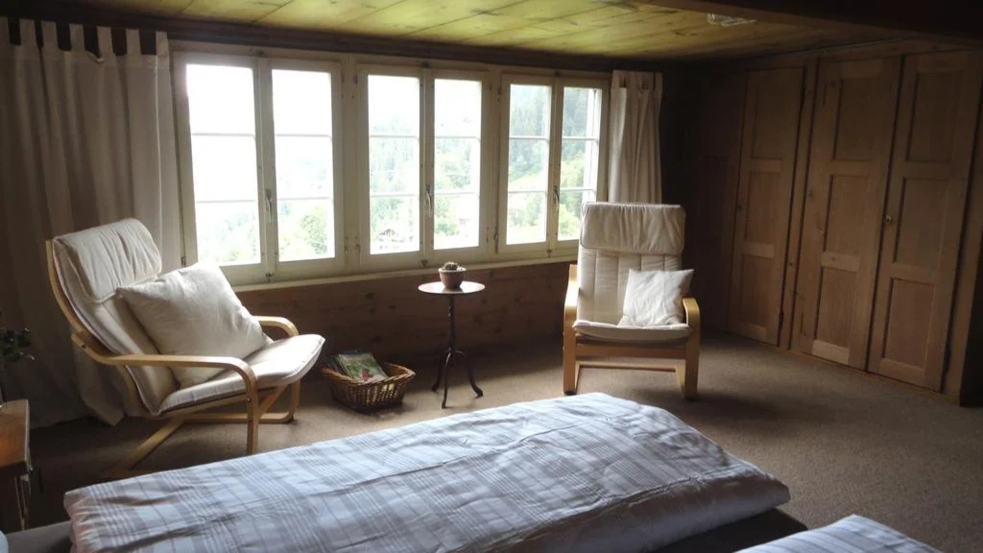 Chalet Aelpli Bed and Breakfast