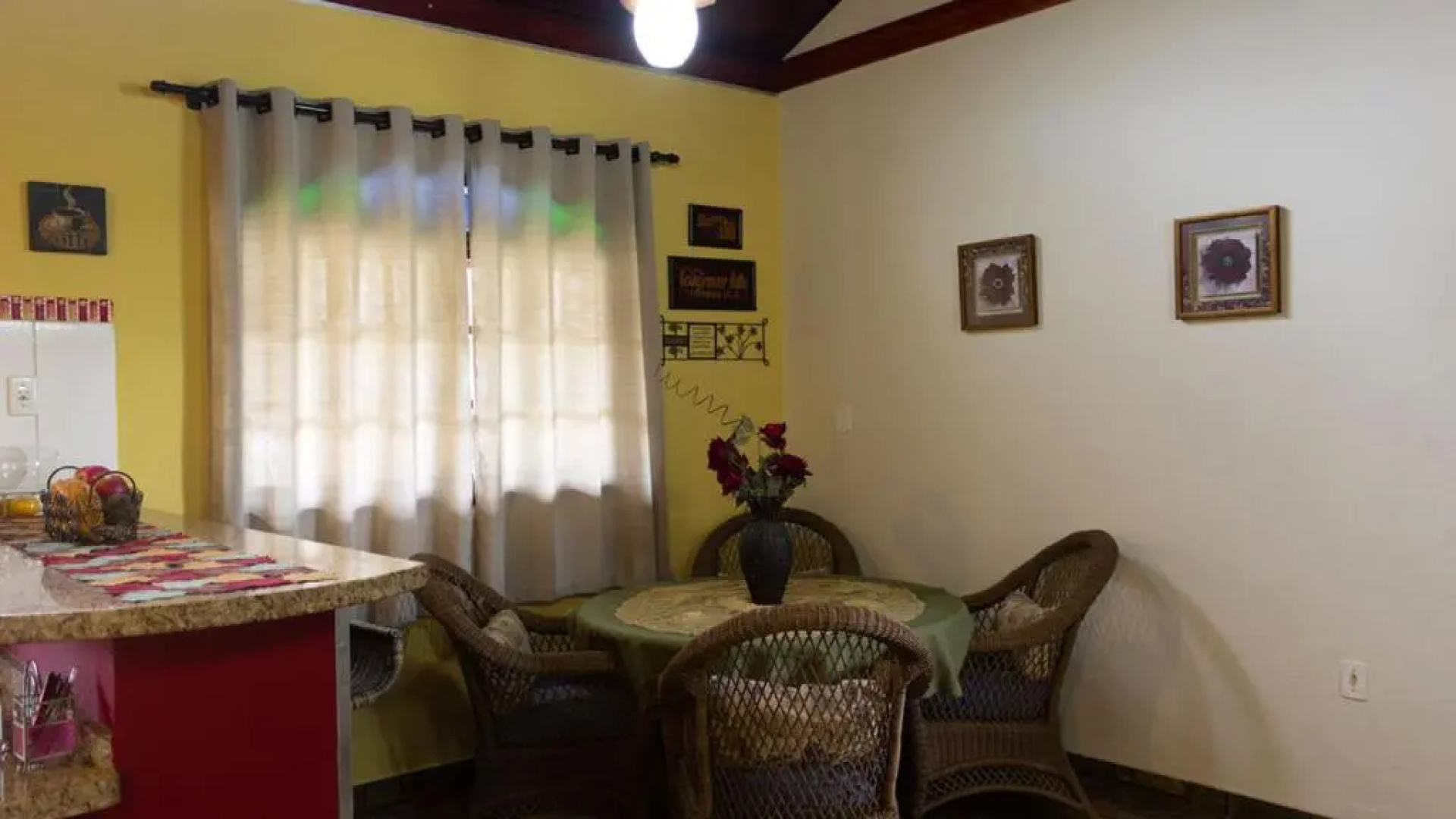 Otima chacara com lazer completo em Mairinque SP