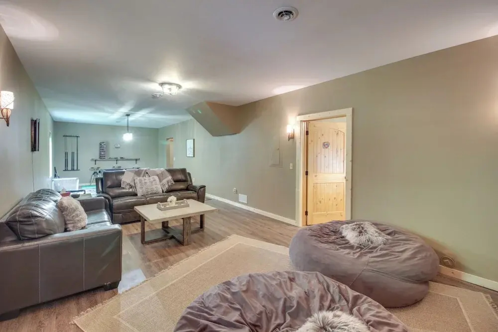 Upscale Coosawattee Cabin w/ Hot Tub & Fire Pit!