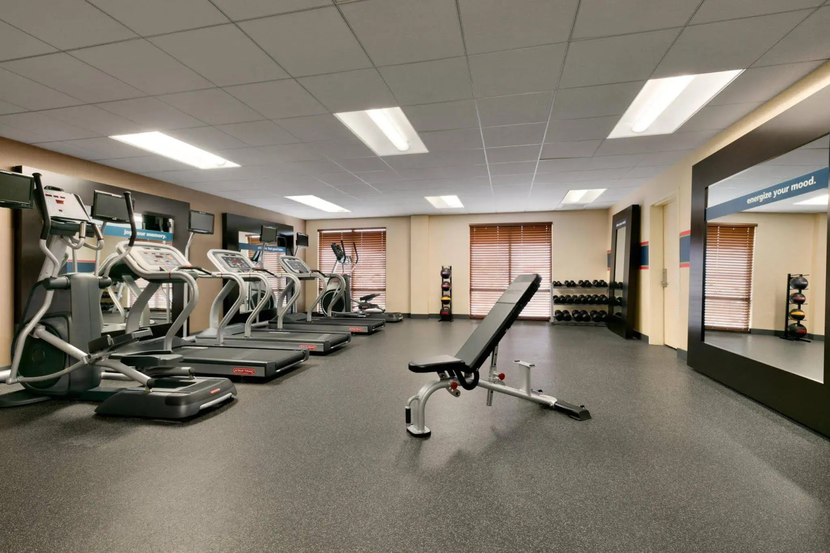 Hampton Inn & Suites Mahwah