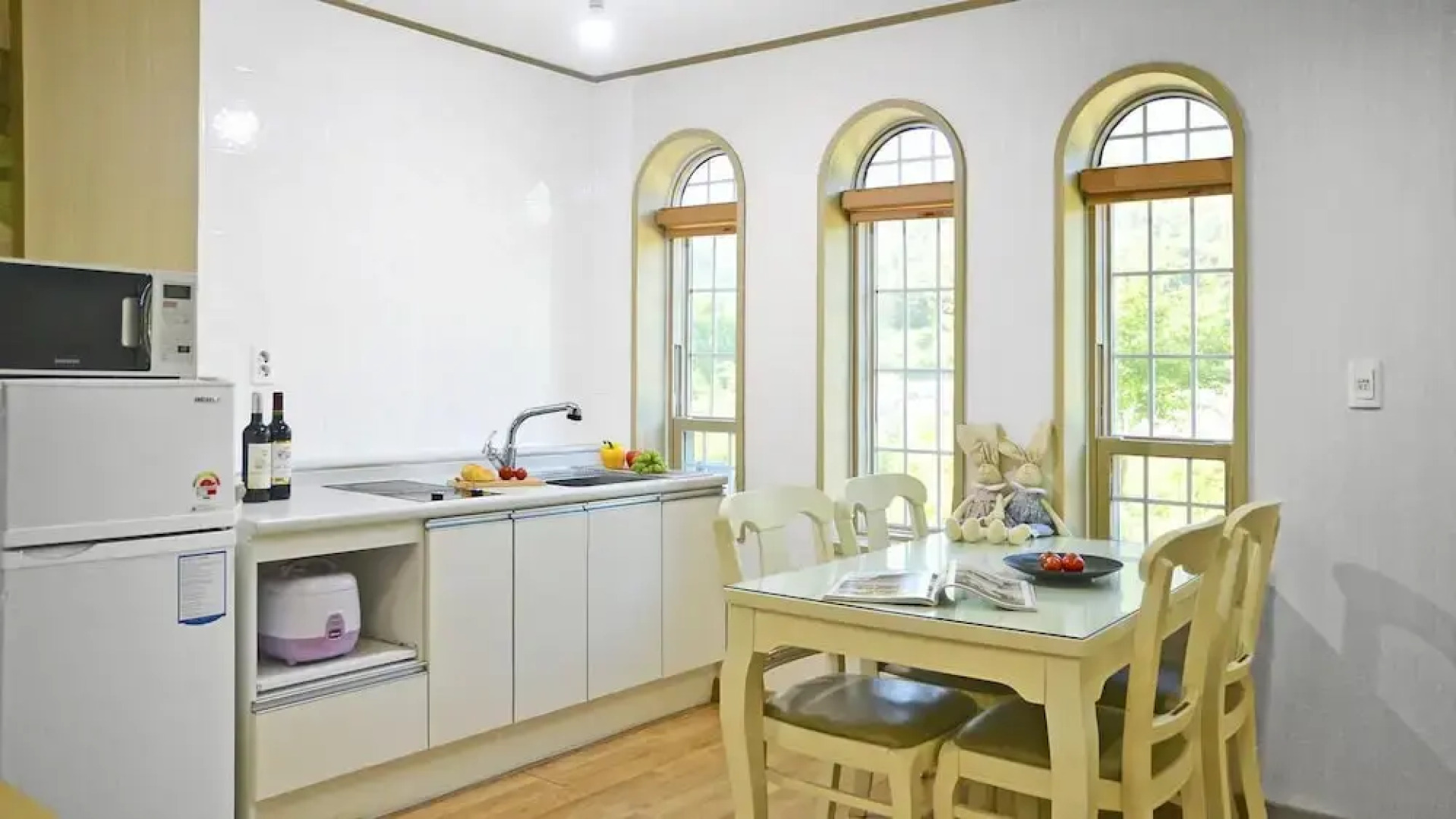 Tongyoung Macaio Pension