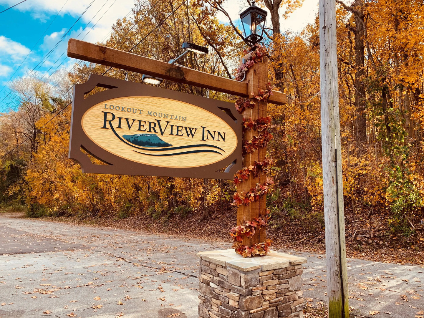 RiverView Inn