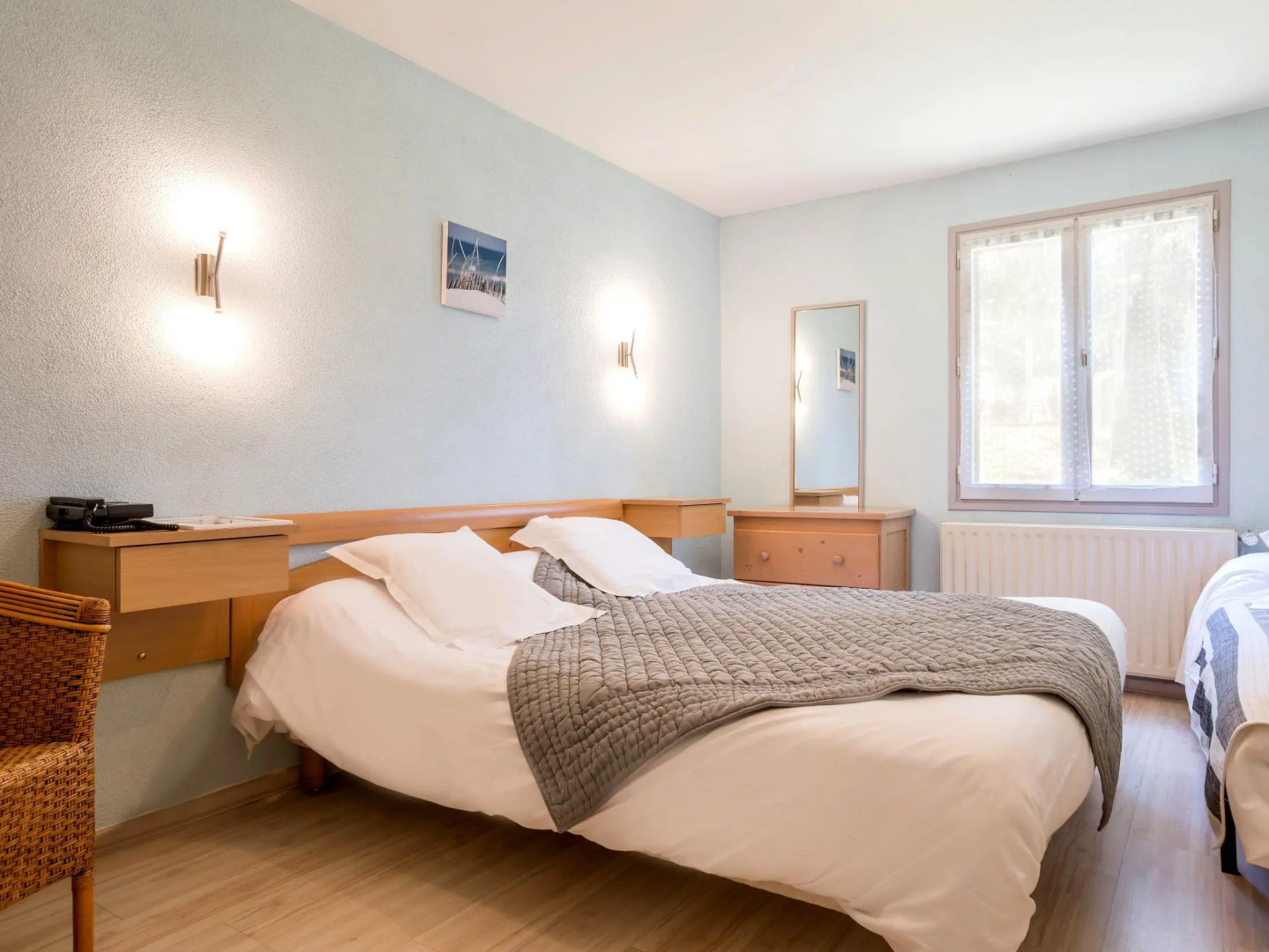 Logis Hotel les Cedres Bleus