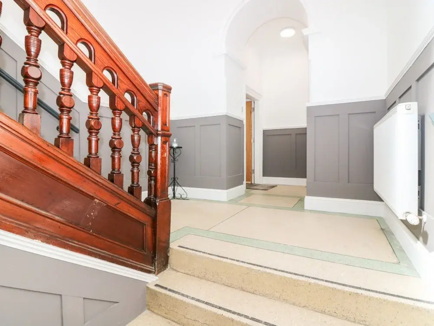 The Court Room at The Institute Executive Apartments