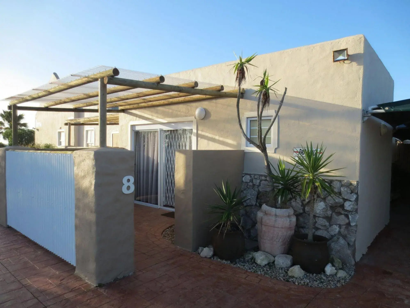 Masada Guest House B&B
