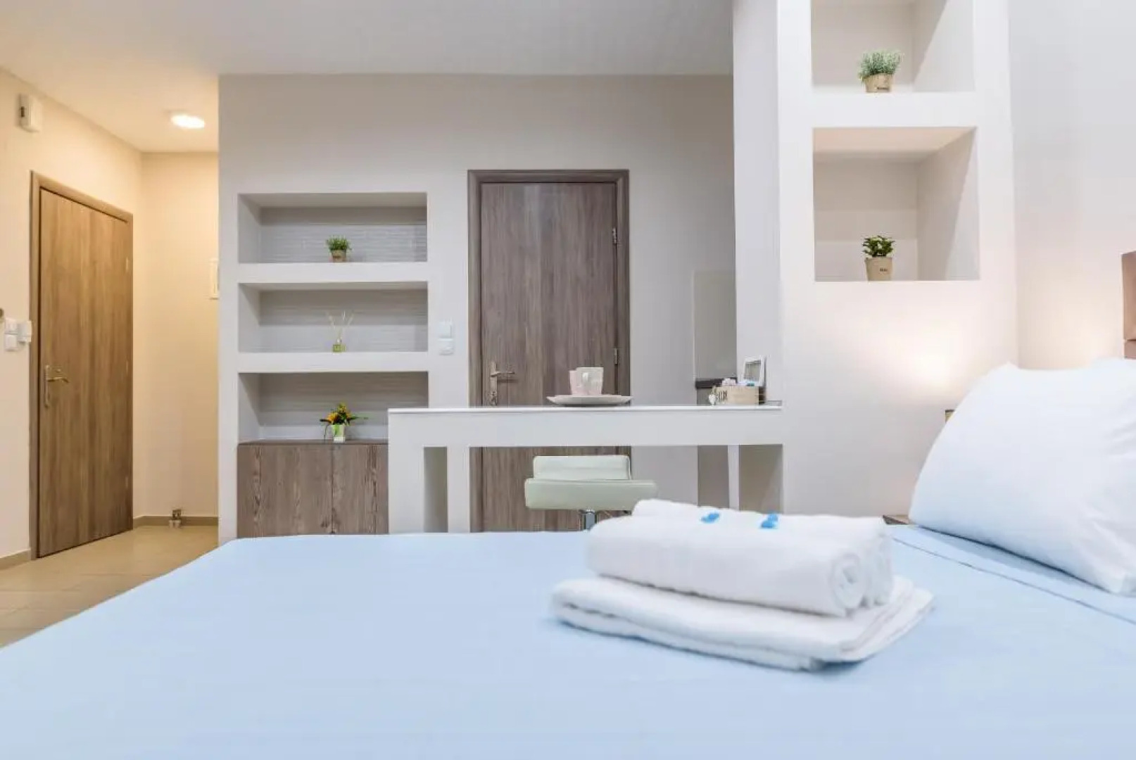 Sergios Apartments 3