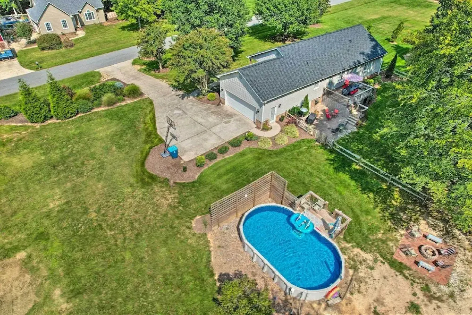 Peaceful Country Retreat w/ Easy Highway Access!