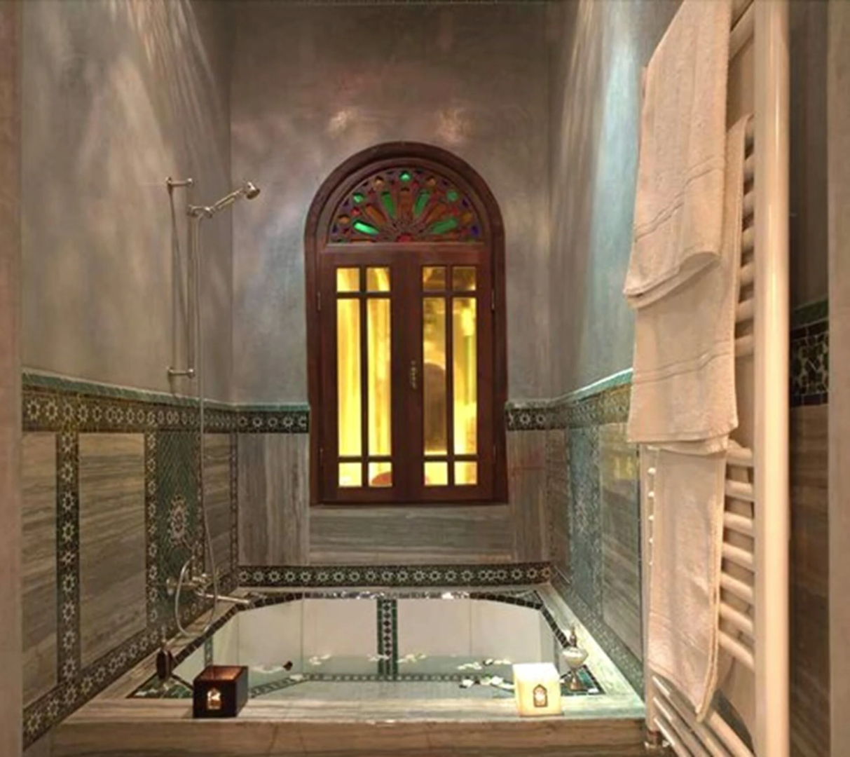 Riad Mumtaz Mahal
