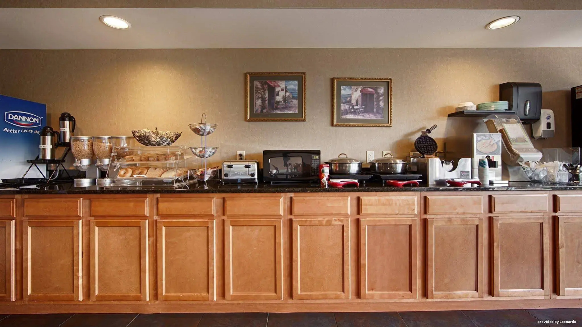 Best Western Legacy Inn & Suites Beloit/South Beloit