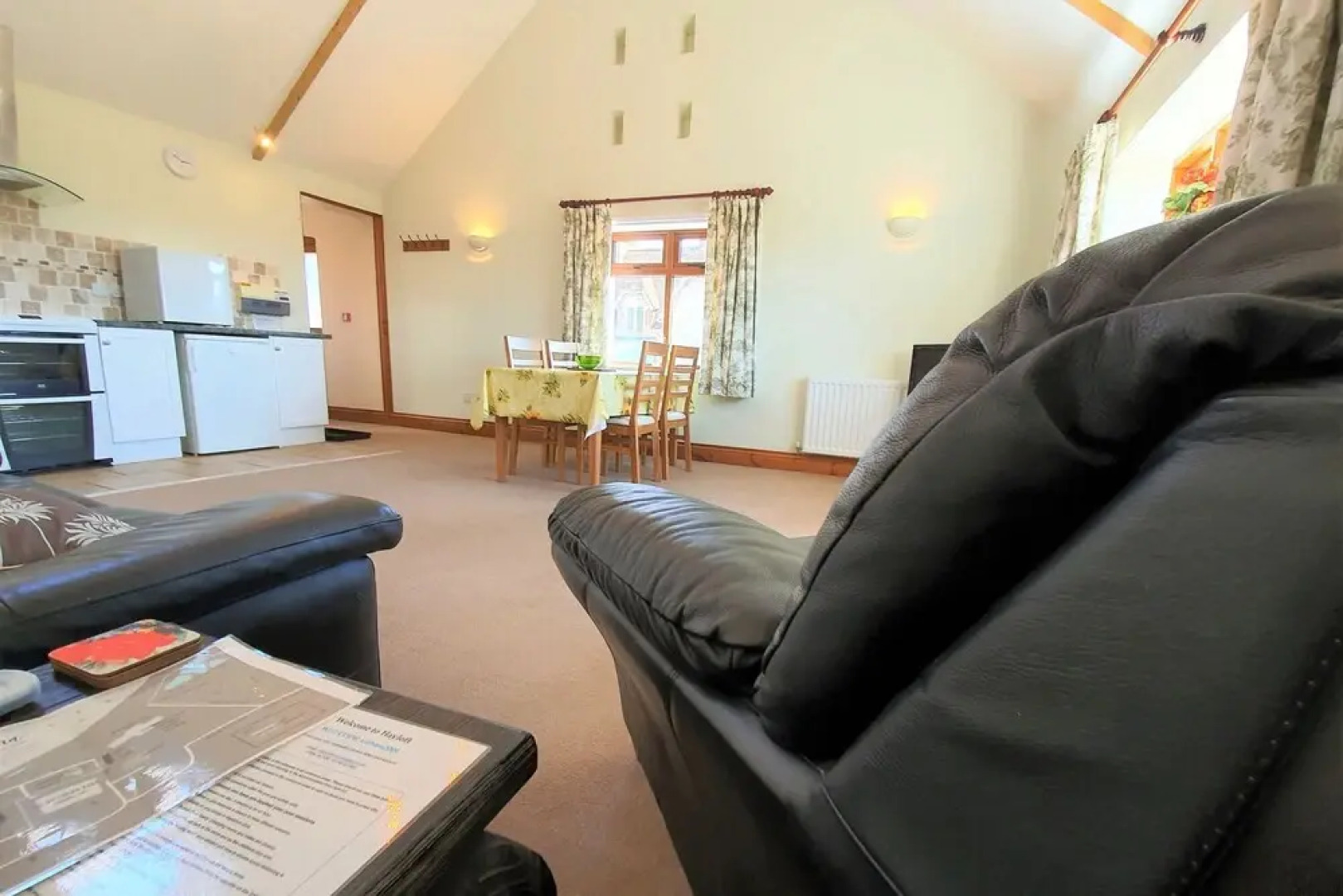 The Victorian Barn self catering holidays with pool & hot tubs