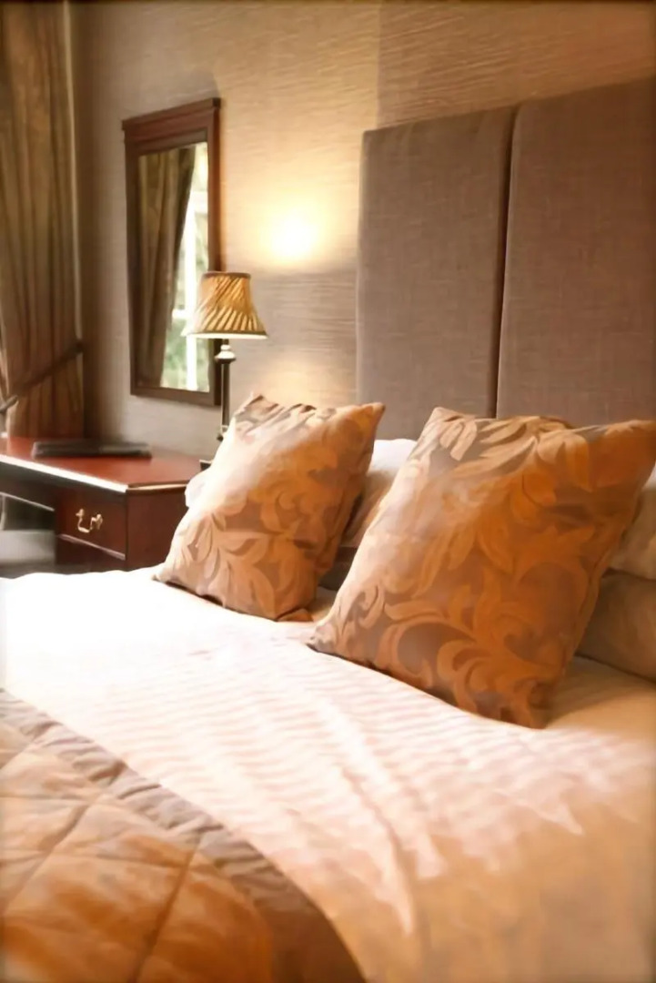 Shaw Hill Golf Resort & Spa Hotel