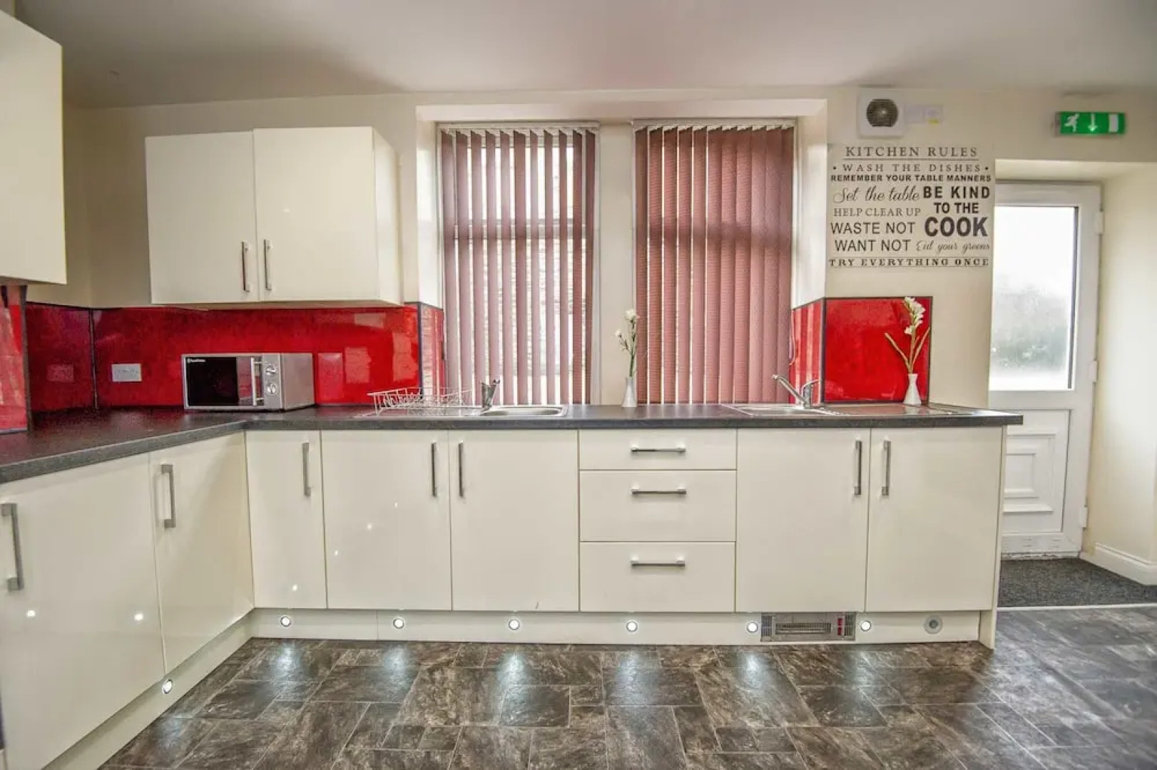 Bradford Apartments Flat 92