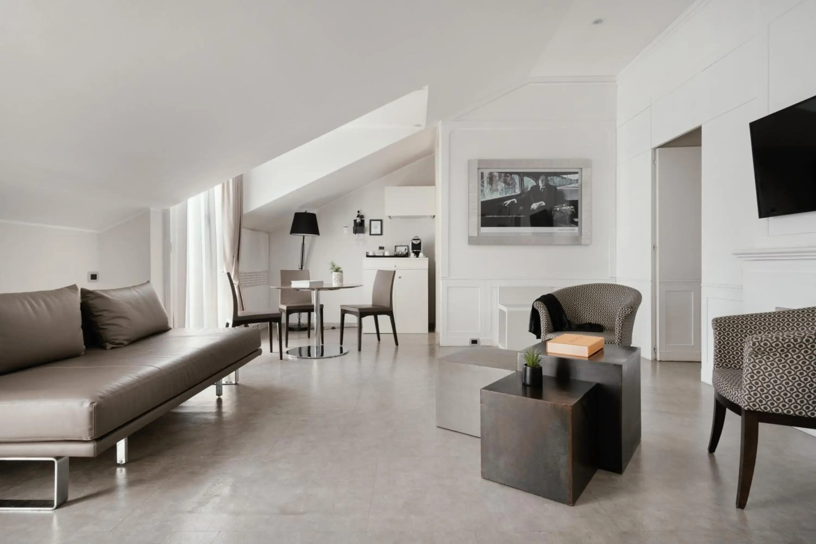 Montenapoleone Suites