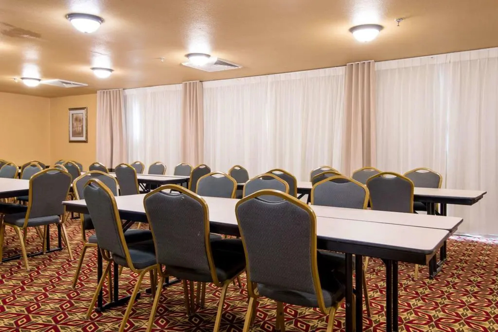 Comfort Inn & Suites Perry National Fairgrounds Area