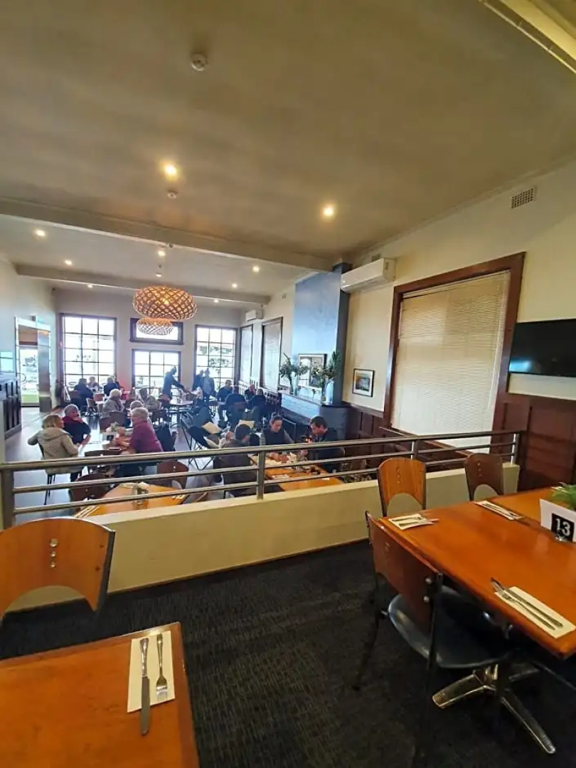 Port Lincoln Pier Hotel