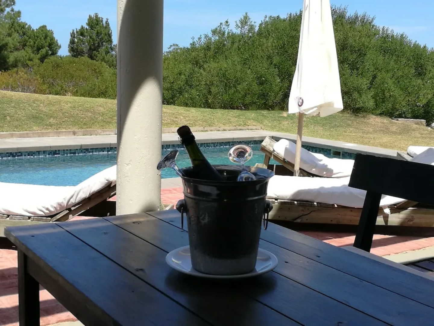 Posada Azul Marino
